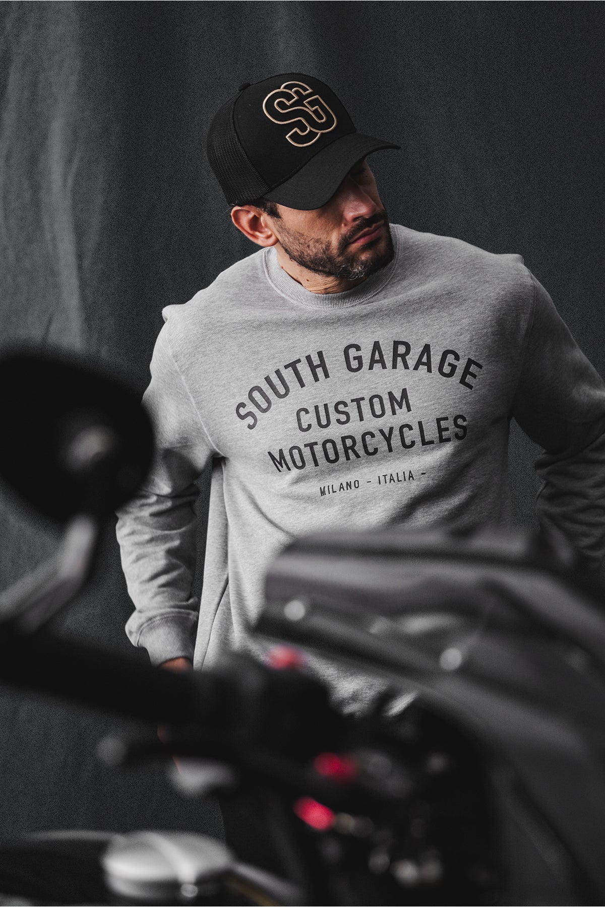 CUSTOM MOTORCYCLE SWEATSHIRT 02 - GREY